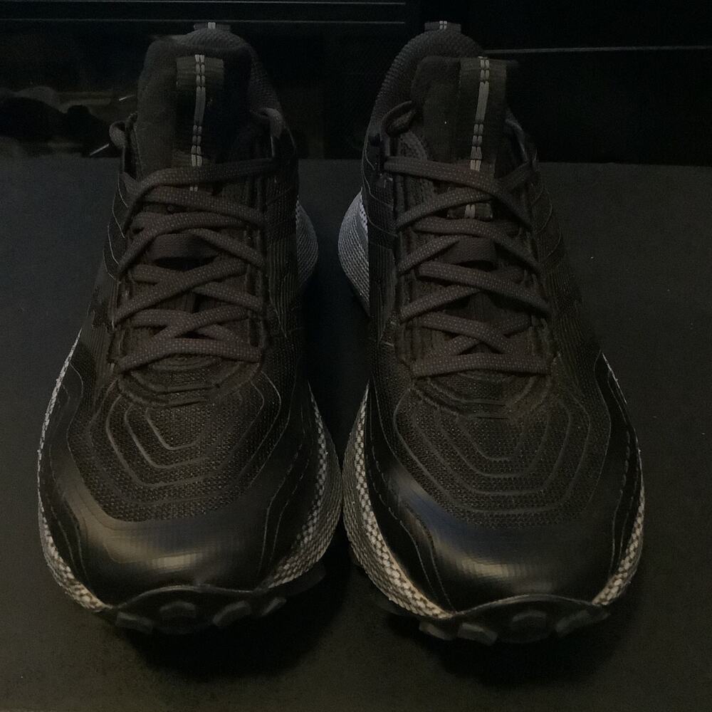 Saucony Endorphin Trail Women Size 9 Shoes Black Gray Running Sneaker